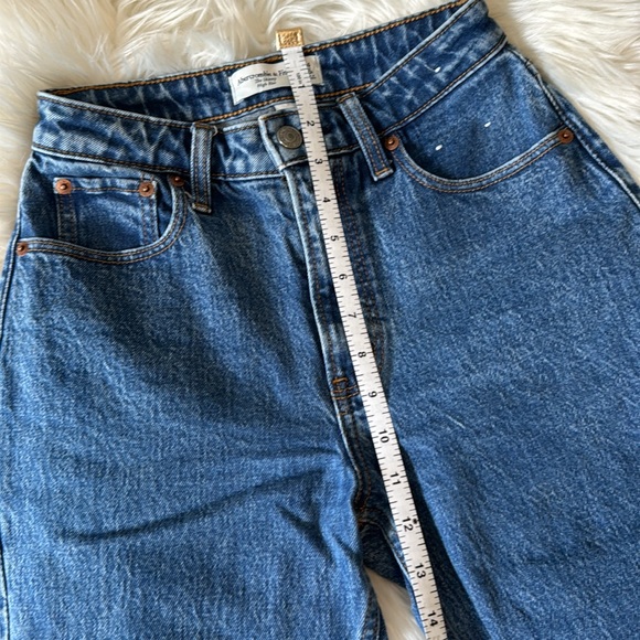 A b e r c r o m b i e & F i t c h • The Skinny high rise curve love jean - Picture 6 of 6